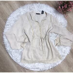 New York & Company Women’s White Ivory Long Sleeve Blouse Top Lace Size 4 Button